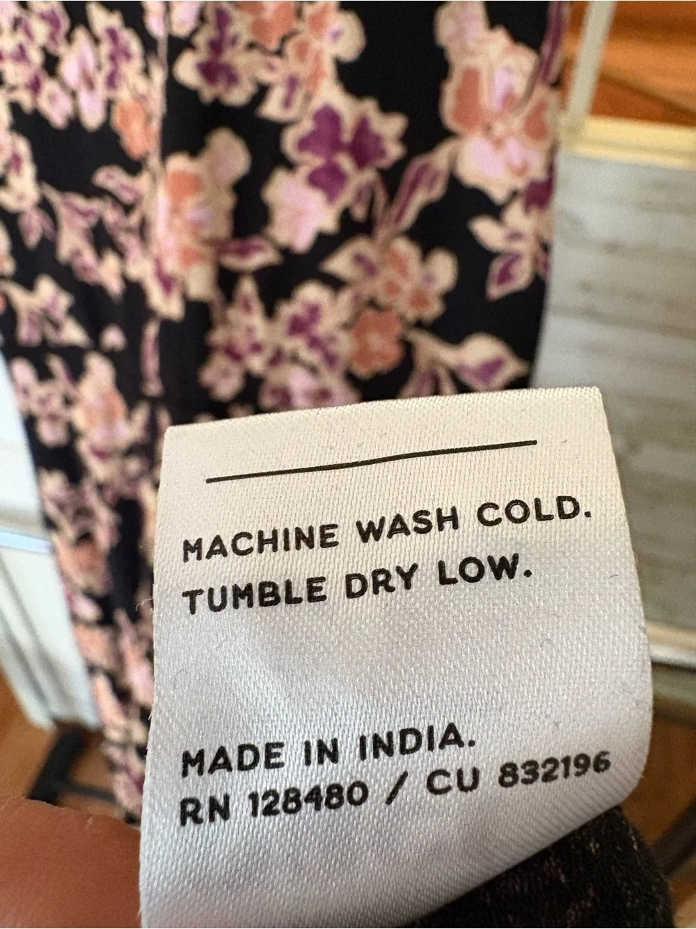 Pact Organic Cotton Midi Dress M Floral Keyhole Back Pockets Cottagecore - Picture 11 of 11